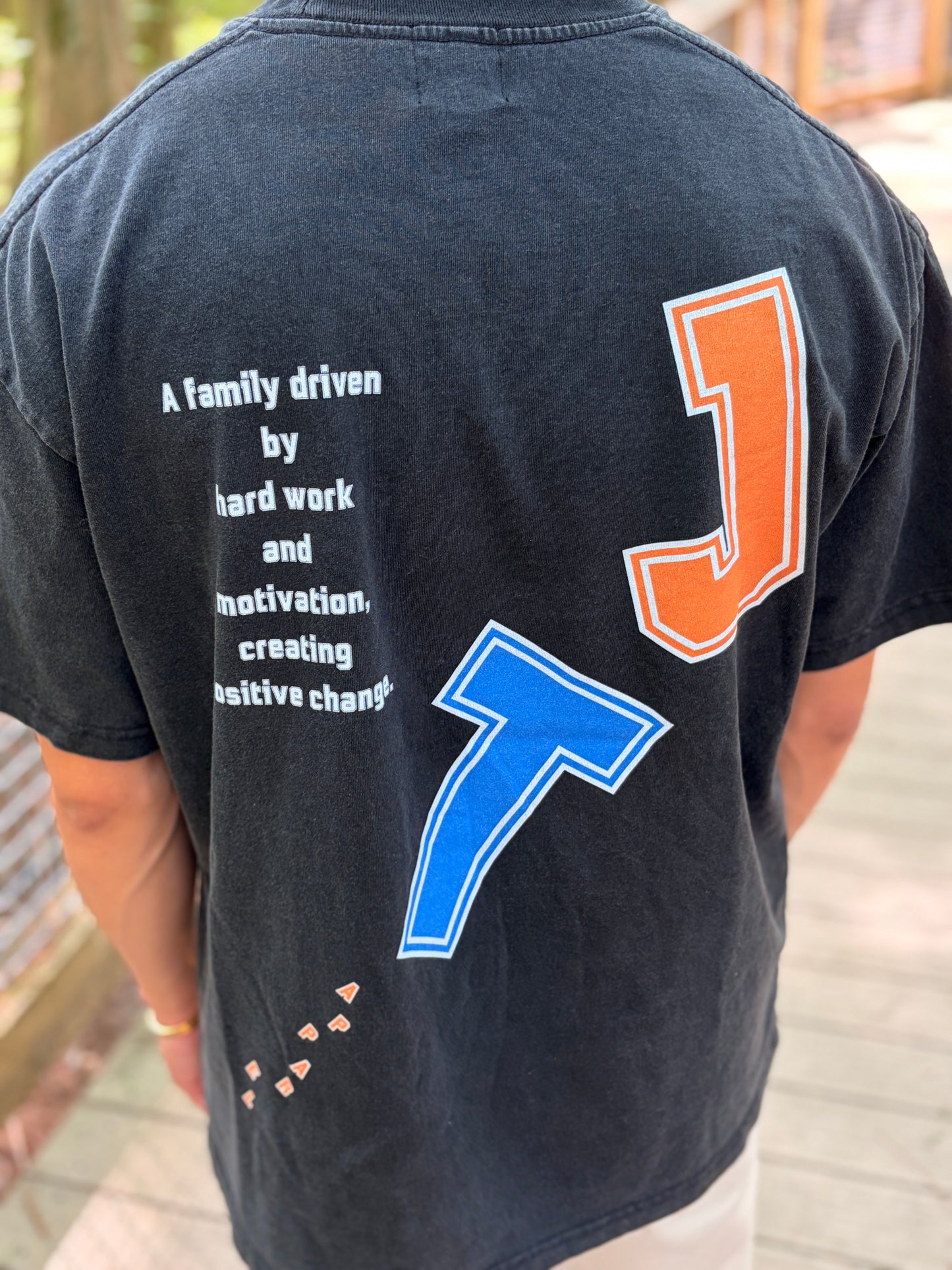 JTAPPAREL FAMILY
